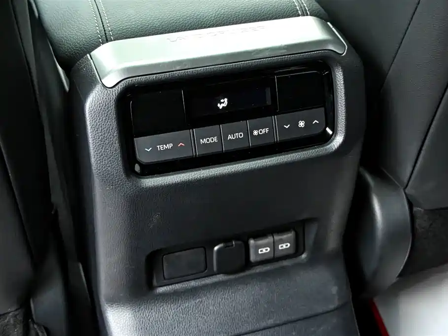 Prado 2024 2.4T all-round TX version 5 seats купить на сайте DeffCars