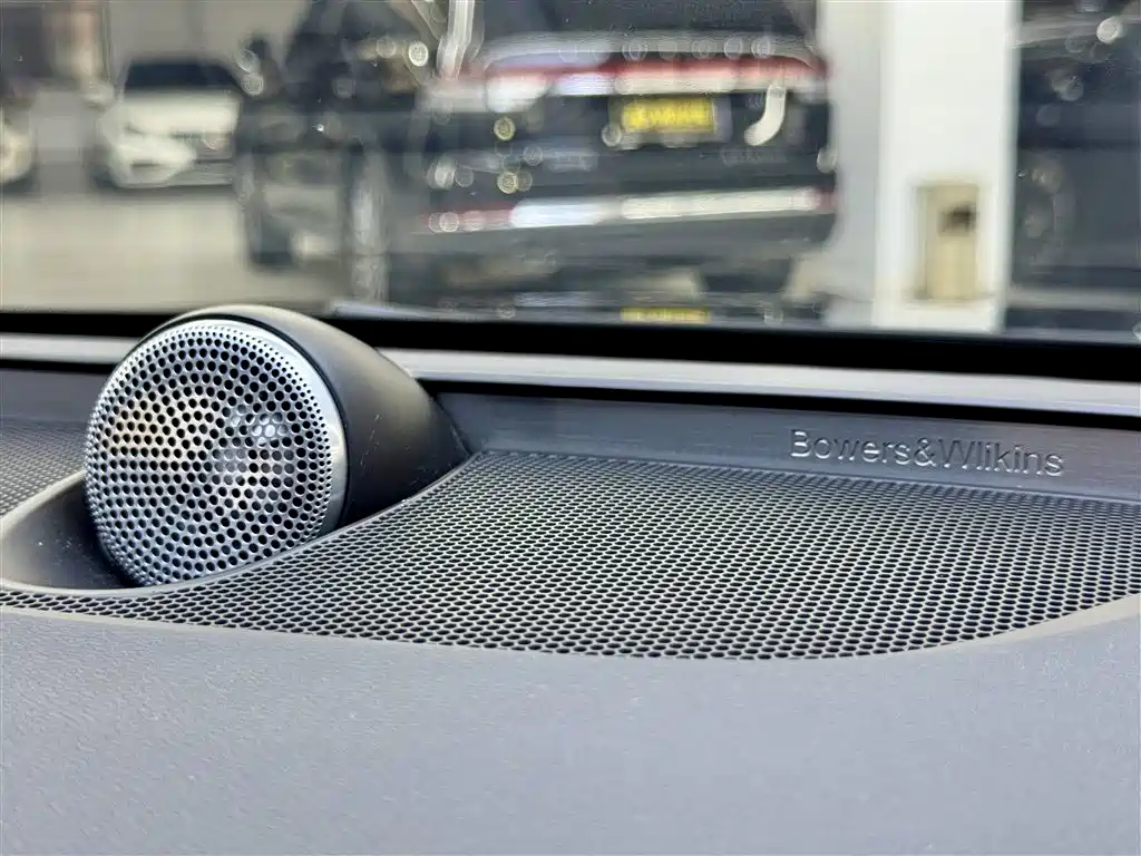 Volvo S60 2023 B4 Zhiyuan Luxury Edition купить на сайте DeffCars