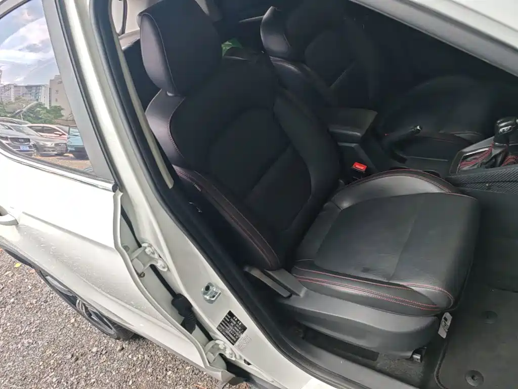 MG ZS 2017 16T automatic flagship Internet version купить на сайте DeffCars