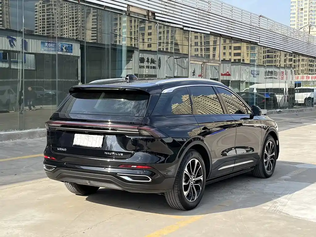 Voyager 2023 2.0T four-wheel drive premium version купить на сайте DeffCars