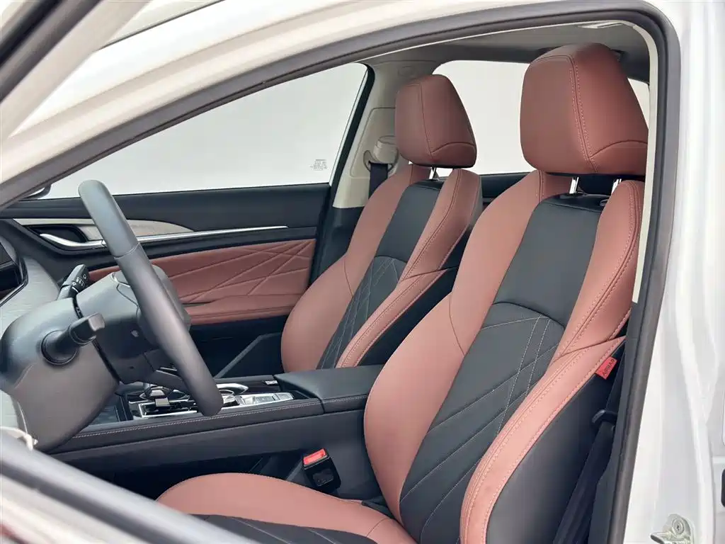 EADO 2022 PLUS Blue Whale NE 1.4T GDI DCT Premium Edition купить на сайте DeffCars