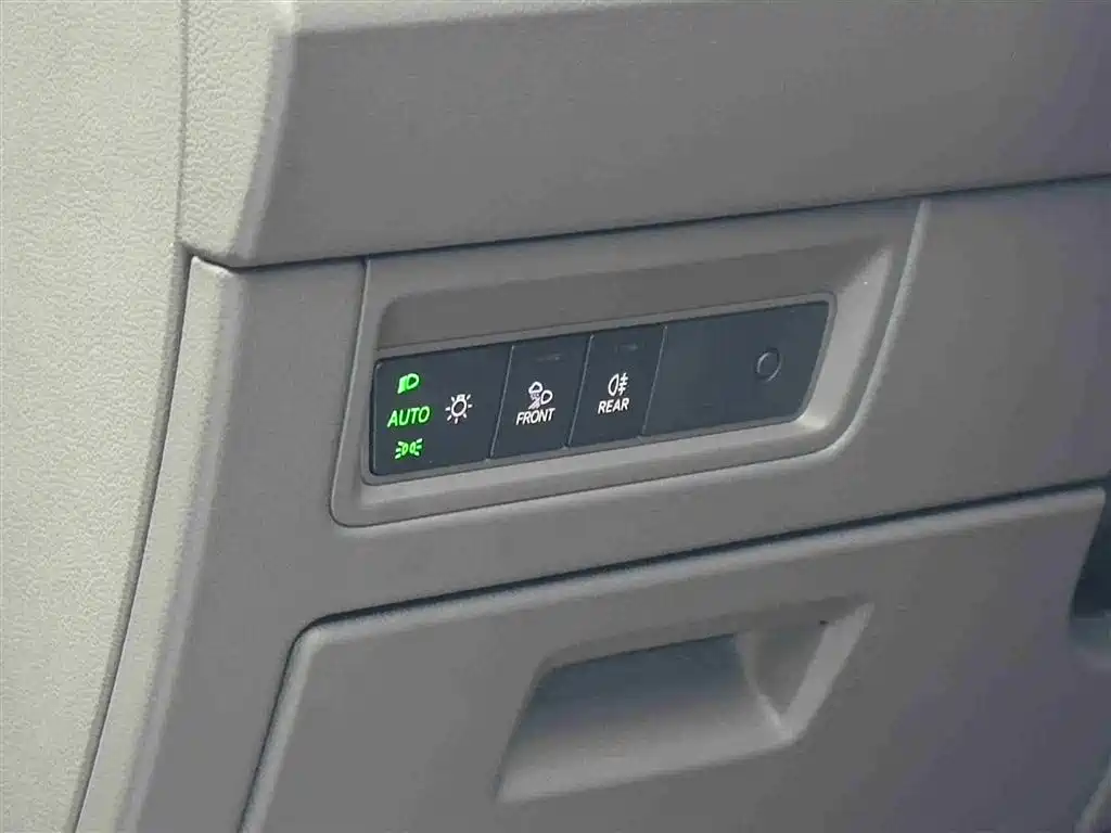 Touareg 2023 3.0TSI Ruixiang Edition Classic Sports Package купить на сайте DeffCars