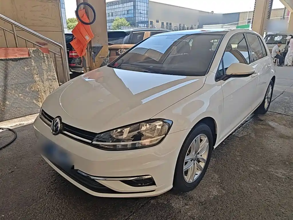 Golf 2019 200TSI DSG Comfort and Progress Edition National VI купить на сайте DeffCars