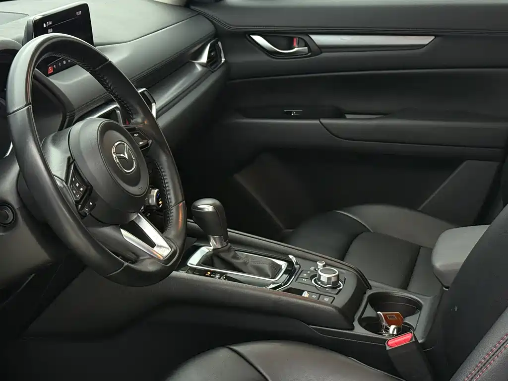 Mazda CX-5 2022 2.0L automatic two-wheel drive smart model купить на сайте DeffCars