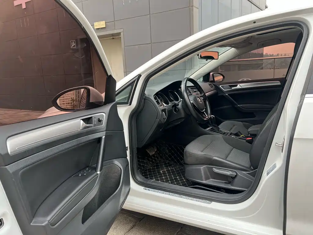 Golf 2020 280TSI DSG comfort model купить на сайте DeffCars