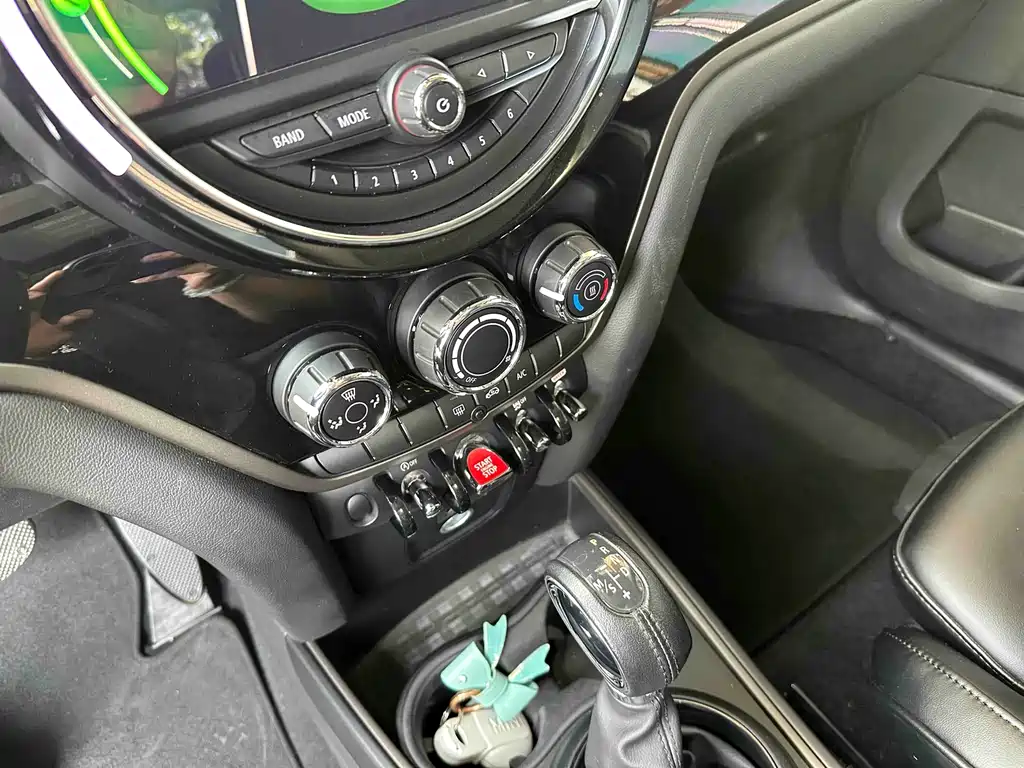 MINI COUNTRYMAN 2018 1.5T COOPER ALL4 Classic купить на сайте DeffCars