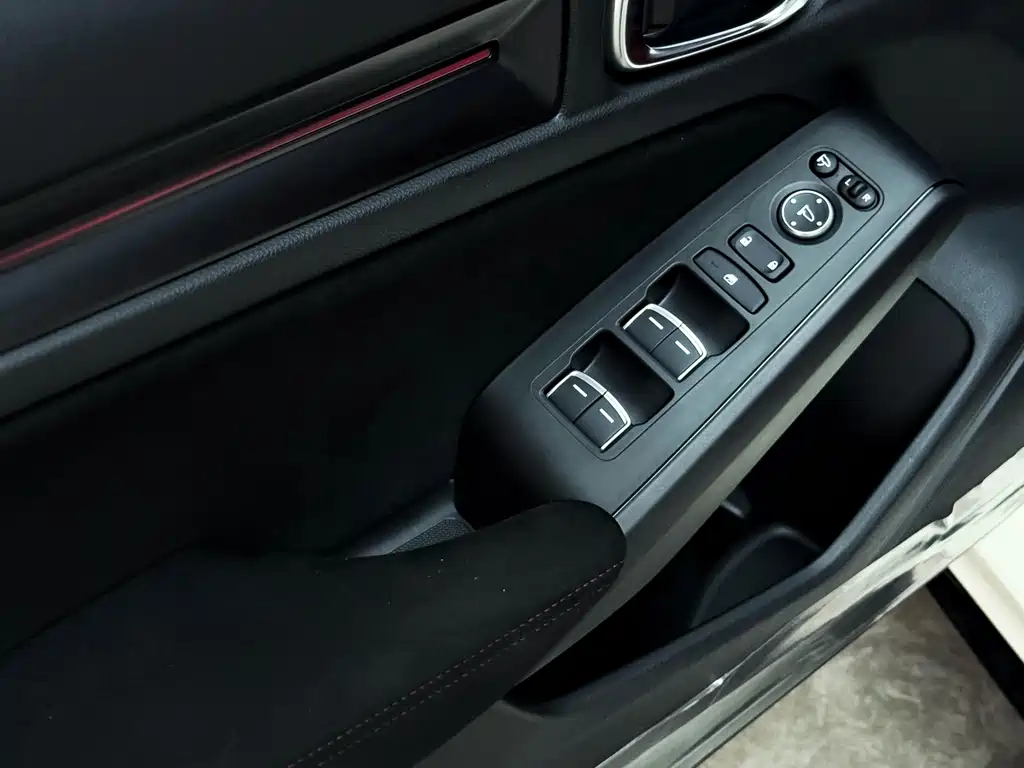 Civic (Imported) 2023 2.0T 420TURBO TYPE R купить на сайте DeffCars