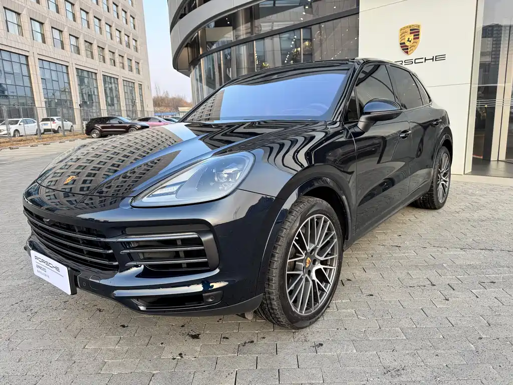 Cayenne 2023 Cayenne 3.0T Platinum Edition купить на сайте DeffCars