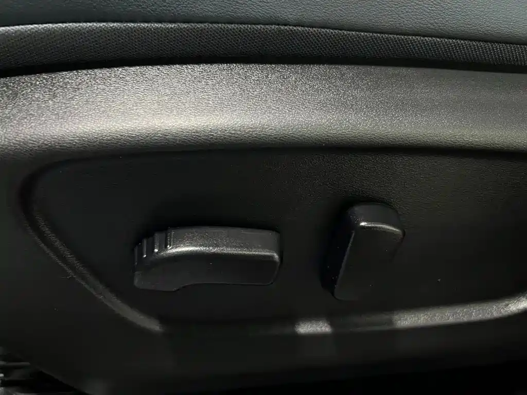Qashqai 2025 Honor 2.0L CVT XV+ Leading Edition купить на сайте DeffCars
