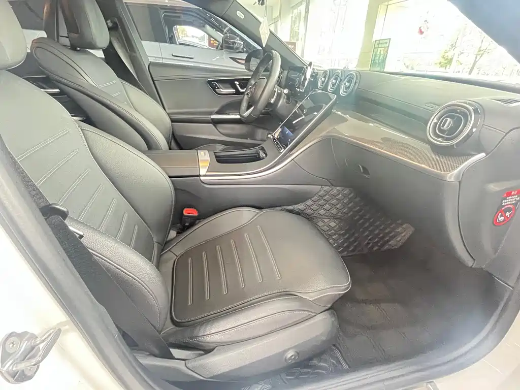 Mercedes-Benz C-Class 2023 C 260 L Sports Edition купить на сайте DeffCars