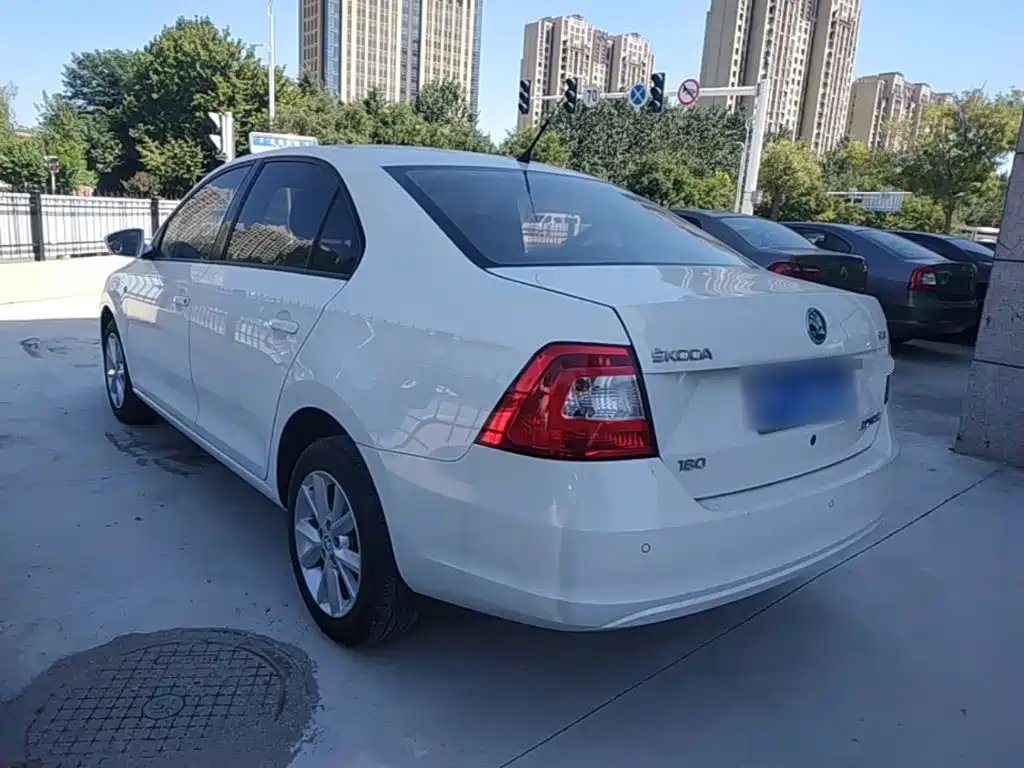 Xin Rui (Rapid) 2016 1.6L Autogeneration Edition купить на сайте DeffCars
