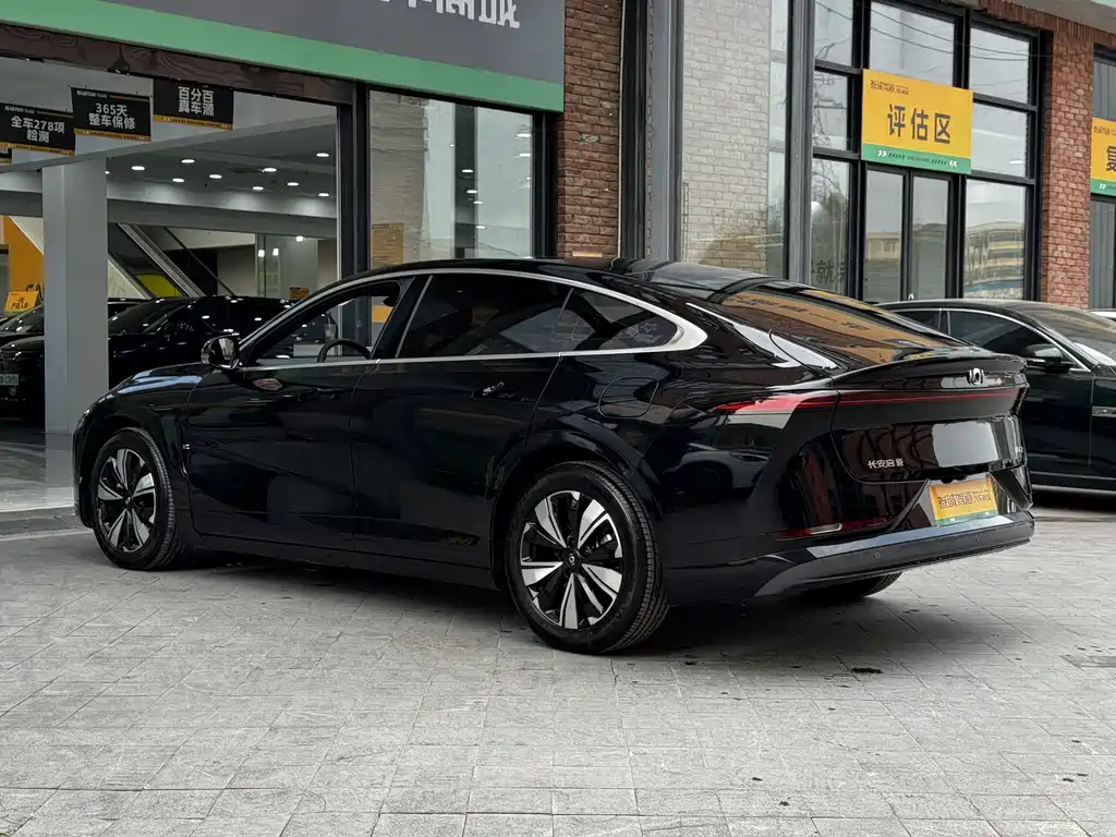 Changan Qiyuan A07 2025 extended range true fragrance version 230 luxury version купить на сайте DeffCars