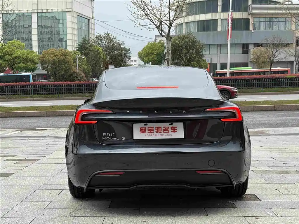 Model 3 2025 rear-wheel drive version купить на сайте DeffCars