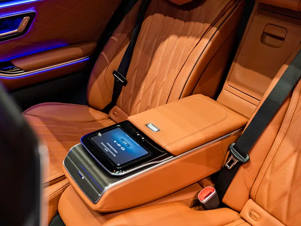 Mercedes-Benz S-Class AMG New Energy 2024 AMG S 63 L E Performance купить на сайте DeffCars
