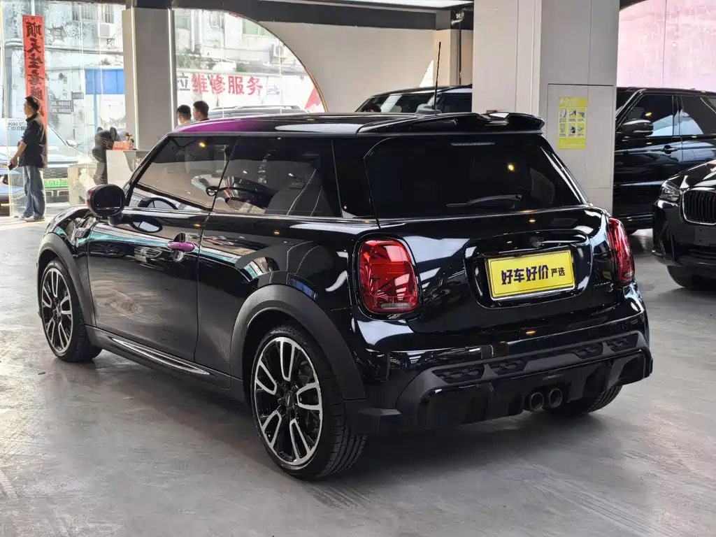 MINI 2023 2.0T COOPER S racing driver купить на сайте DeffCars