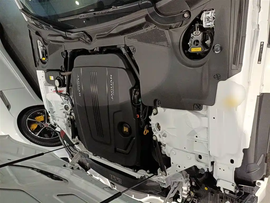 Jaguar F-TYPE 2021 P300 rear-drive First Edition hard-top version купить на сайте DeffCars