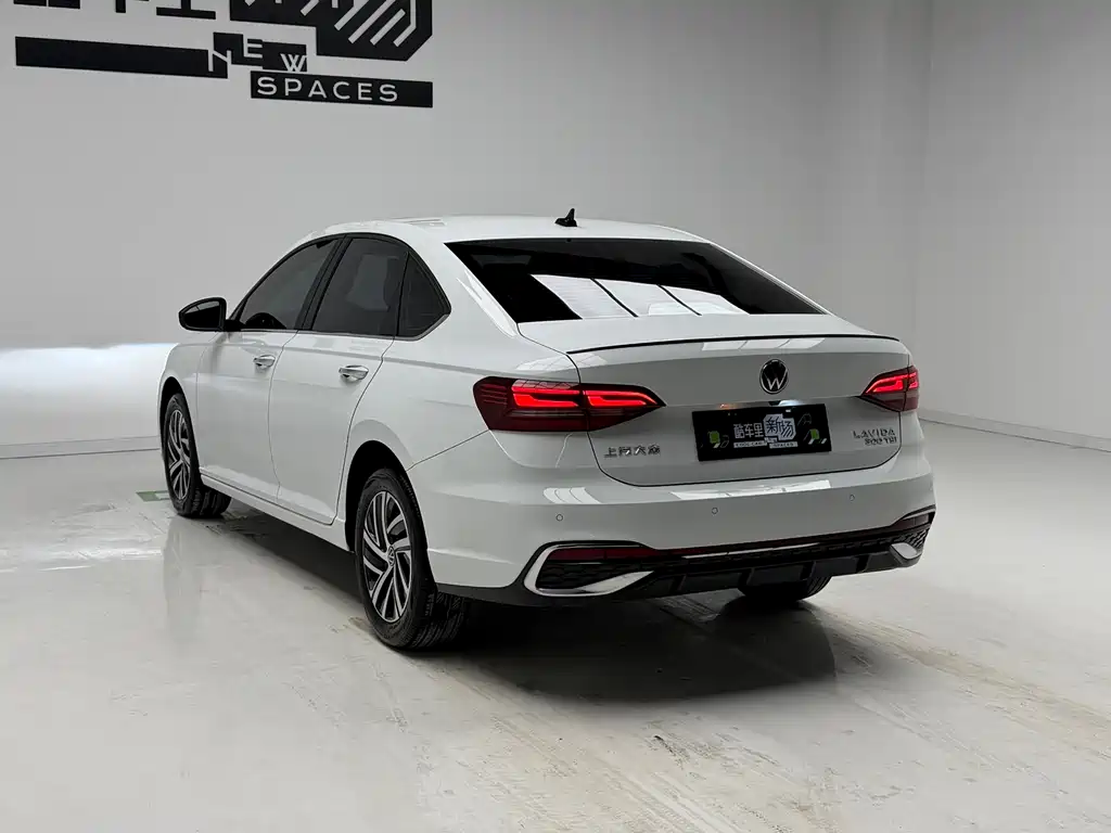 Lavida 2024 300TSI DSG Starry Sky Full Edition купить на сайте DeffCars