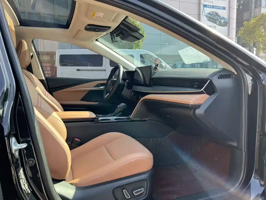Camry 2024 Shuangqing 2.0HGVP Deluxe Edition купить на сайте DeffCars