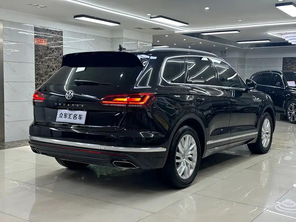 Touareg 2019 2.0TSI Sharp Wing Edition National VI купить на сайте DeffCars