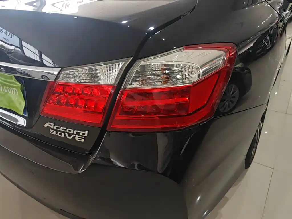 Accord 2014 3.0L VTI Premium Edition купить на сайте DeffCars
