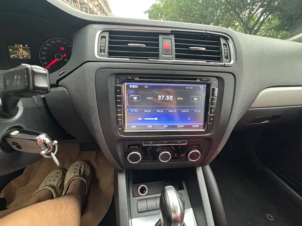 Sagitar 2012 1.6L automatic comfort model купить на сайте DeffCars