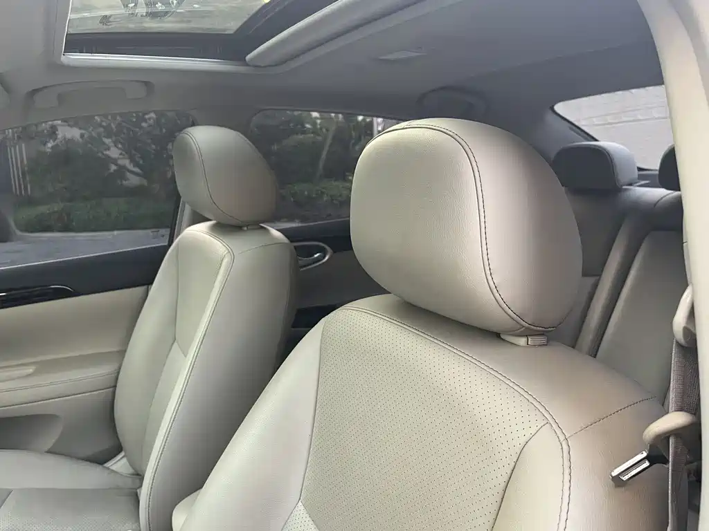 Sylphy 2016 1.6XL CVT Deluxe Edition купить на сайте DeffCars
