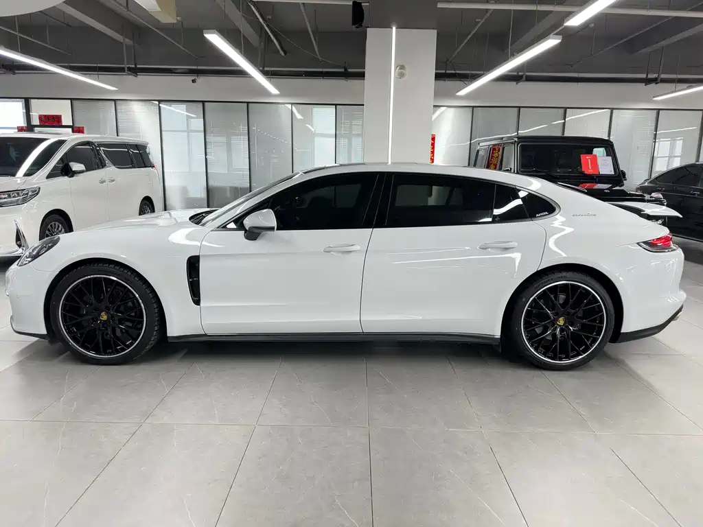 Panamera 2023 Panamera Executive Extended Edition 2.9T купить на сайте DeffCars