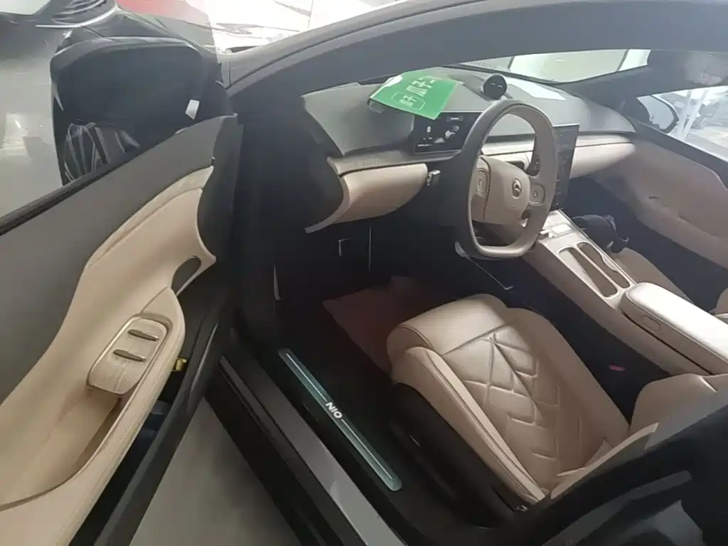 NIO ET7 2024 100kWh Executive Signature Edition купить на сайте DeffCars
