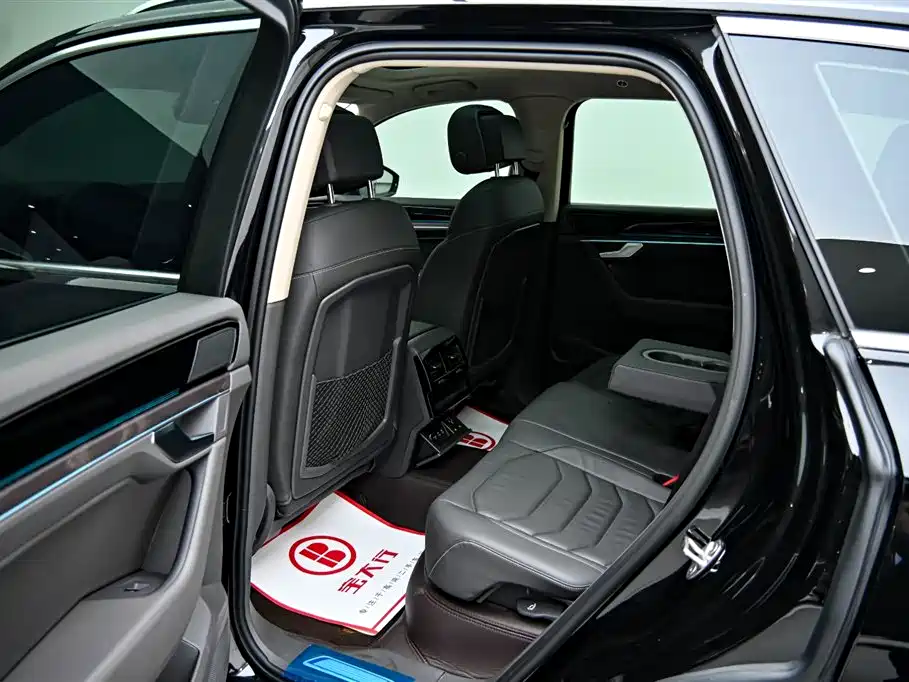 Touareg 2023 3.0TSI Ruixiang Edition Classic Sports Package купить на сайте DeffCars