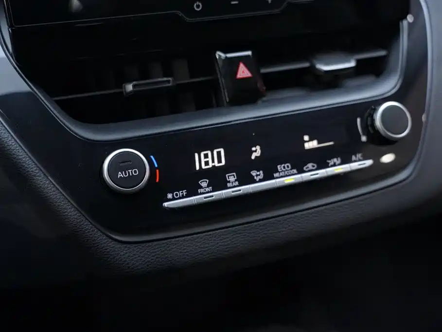 Ralink 2024 Intelligent Electric Hybrid Dual Engine 1.8L Knight Edition купить на сайте DeffCars