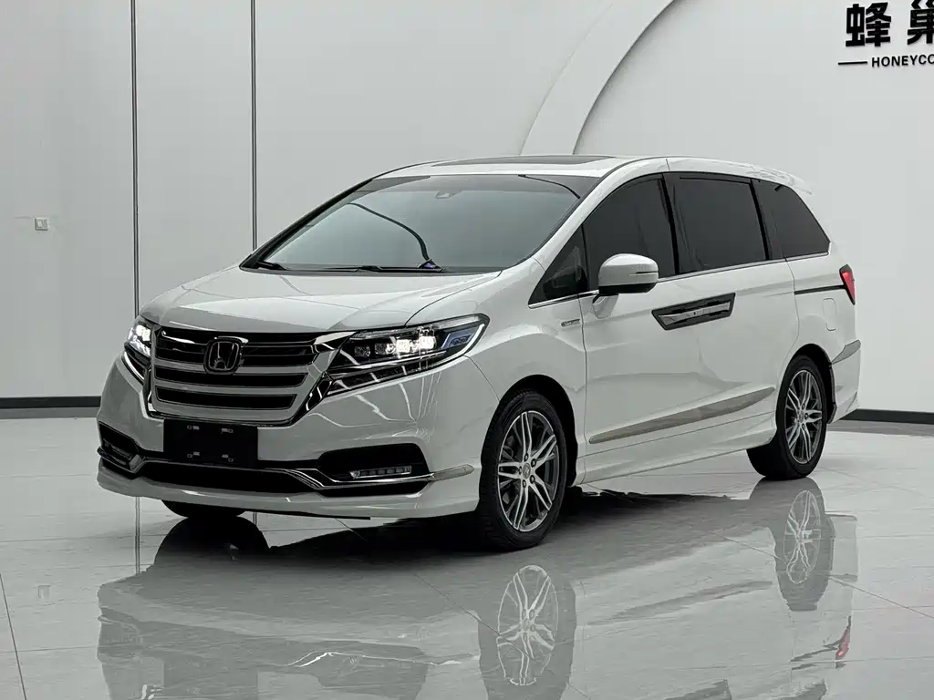 Alison 2019 2.0L Hybrid Deluxe Edition купить на сайте DeffCars