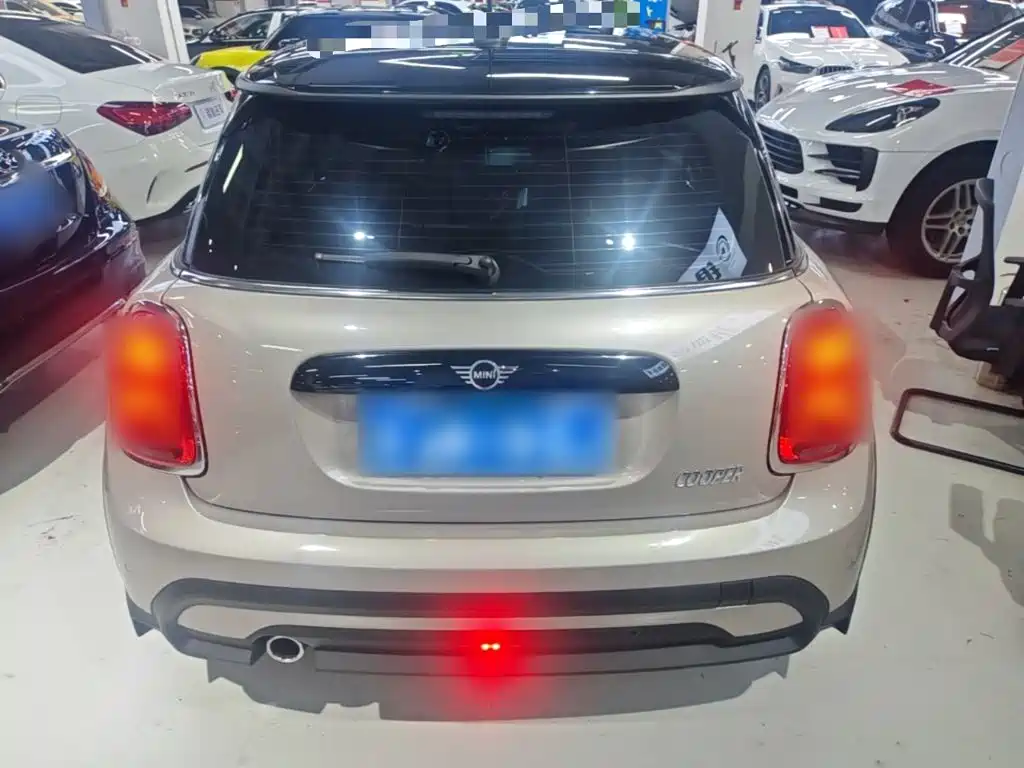 MINI 2023 facelift 1.5T COOPER artist купить на сайте DeffCars