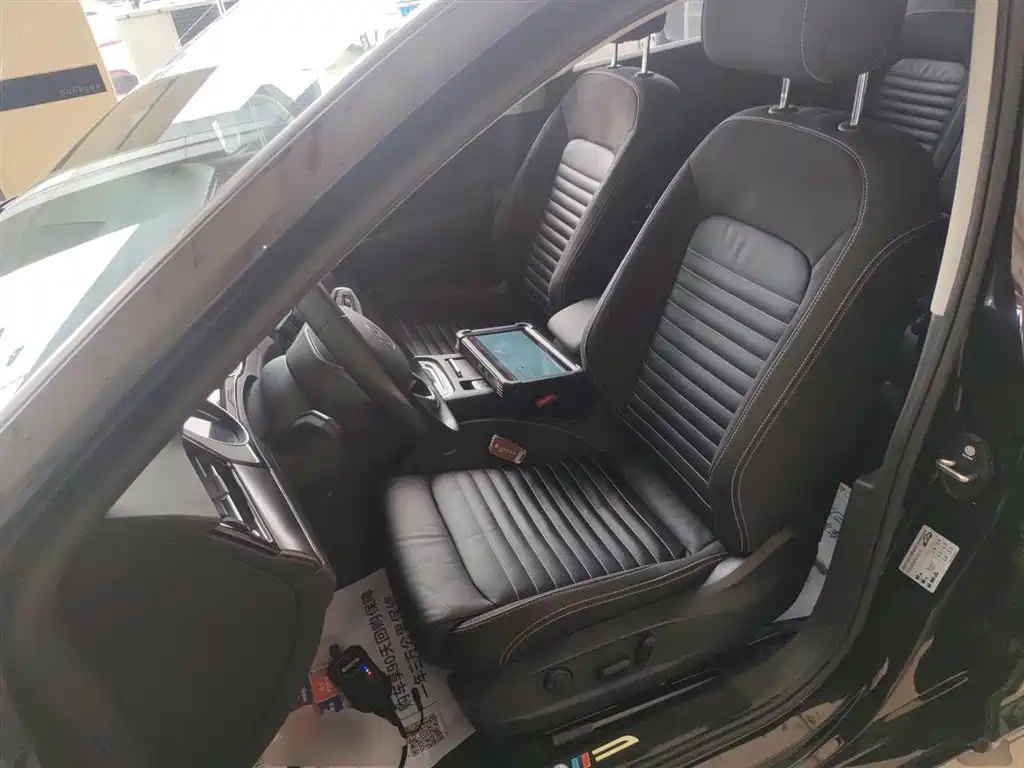 Magotan 2020 330TSI DSG leading model купить на сайте DeffCars