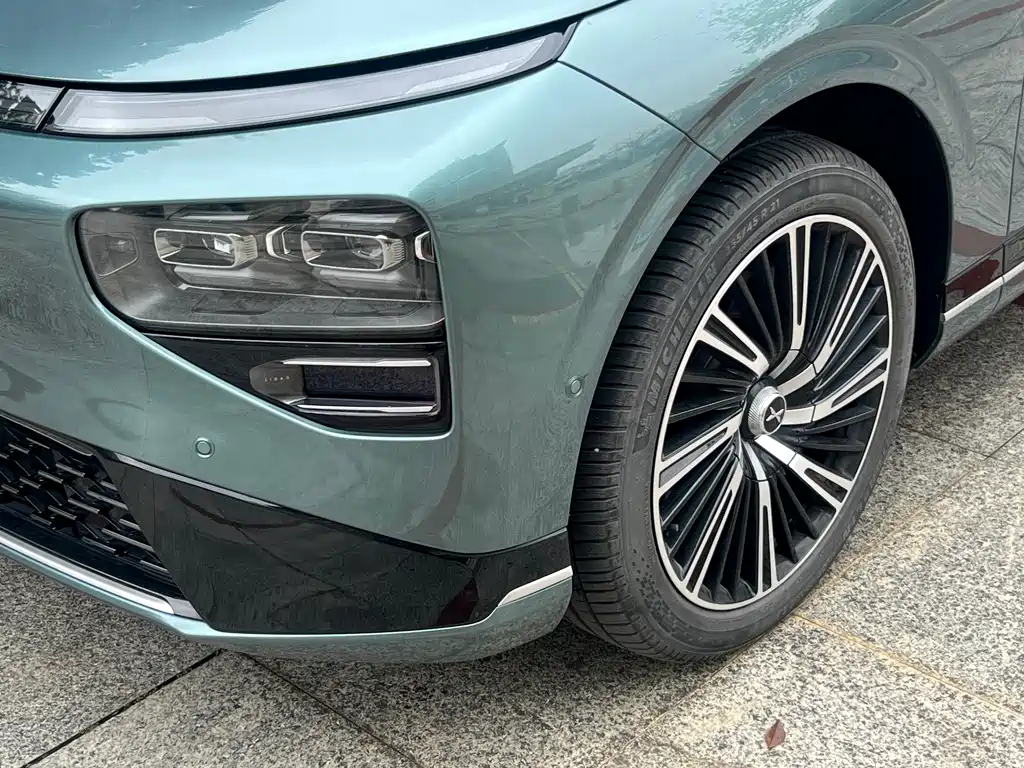 Xpeng G9 2024 model 702 Max купить на сайте DeffCars