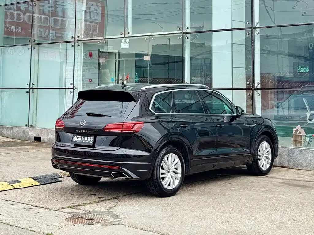 Touareg 2023 2.0TSI Ruishang Edition купить на сайте DeffCars