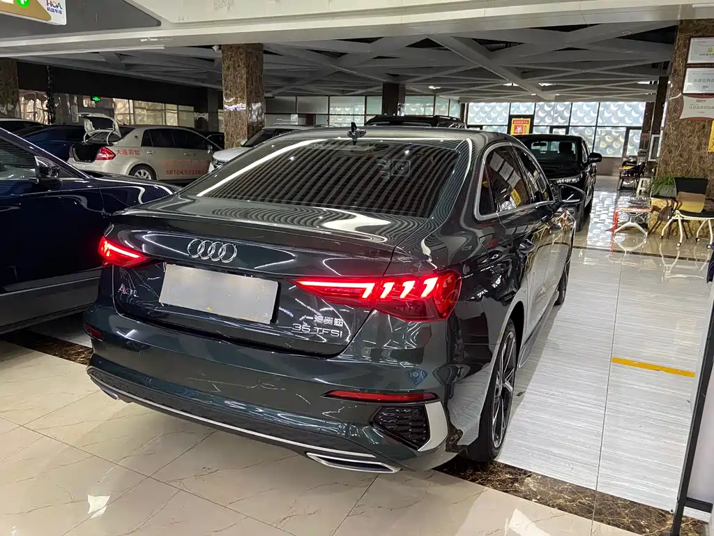 Audi A3 2022 A3L Limousine 35 TFSI Fashionable and Sporty купить на сайте DeffCars