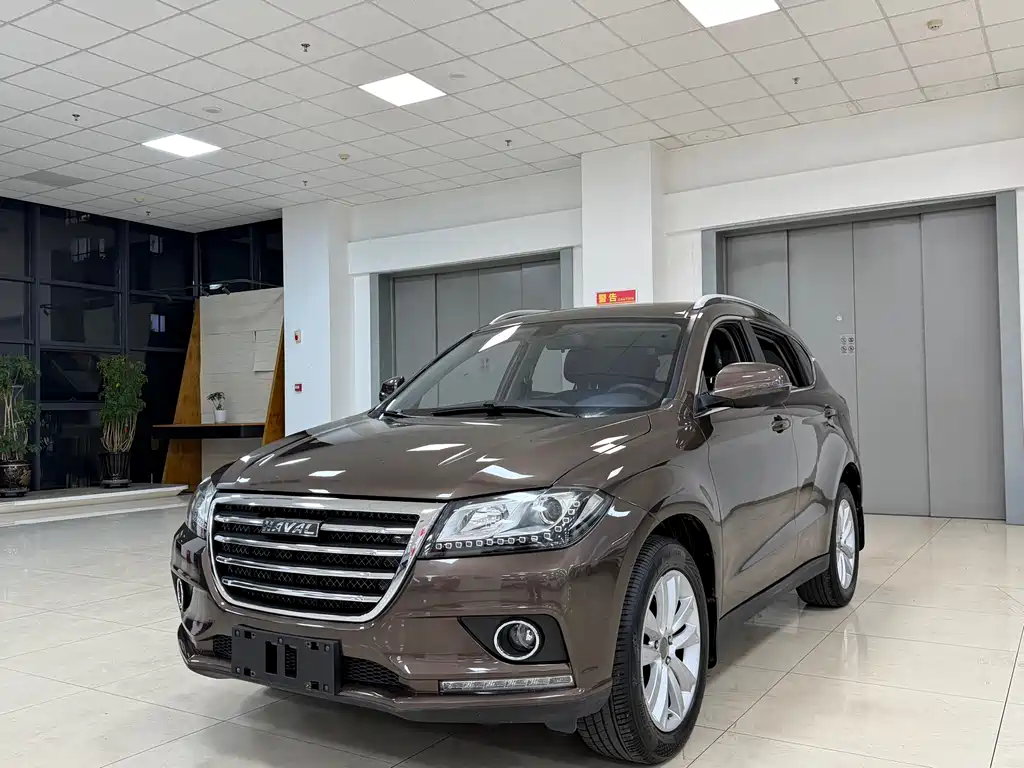 Haval H2 2015 1.5T automatic two-wheel drive elite version купить на сайте DeffCars