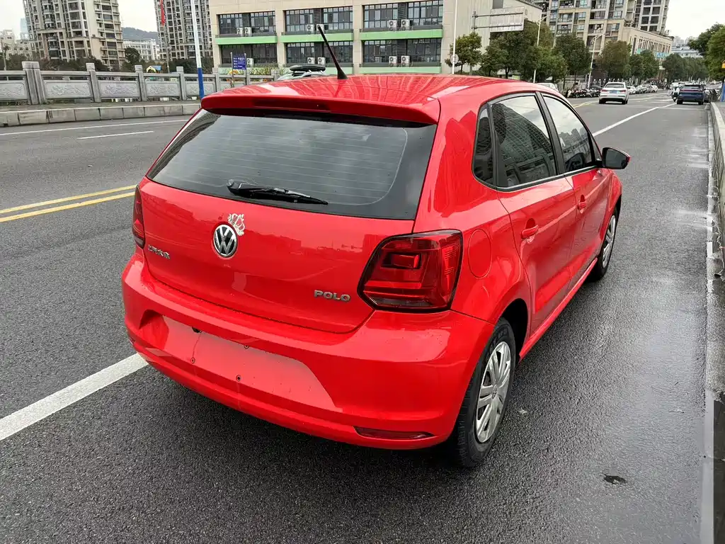 Polo 2016 1.4L automatic fashion model купить на сайте DeffCars