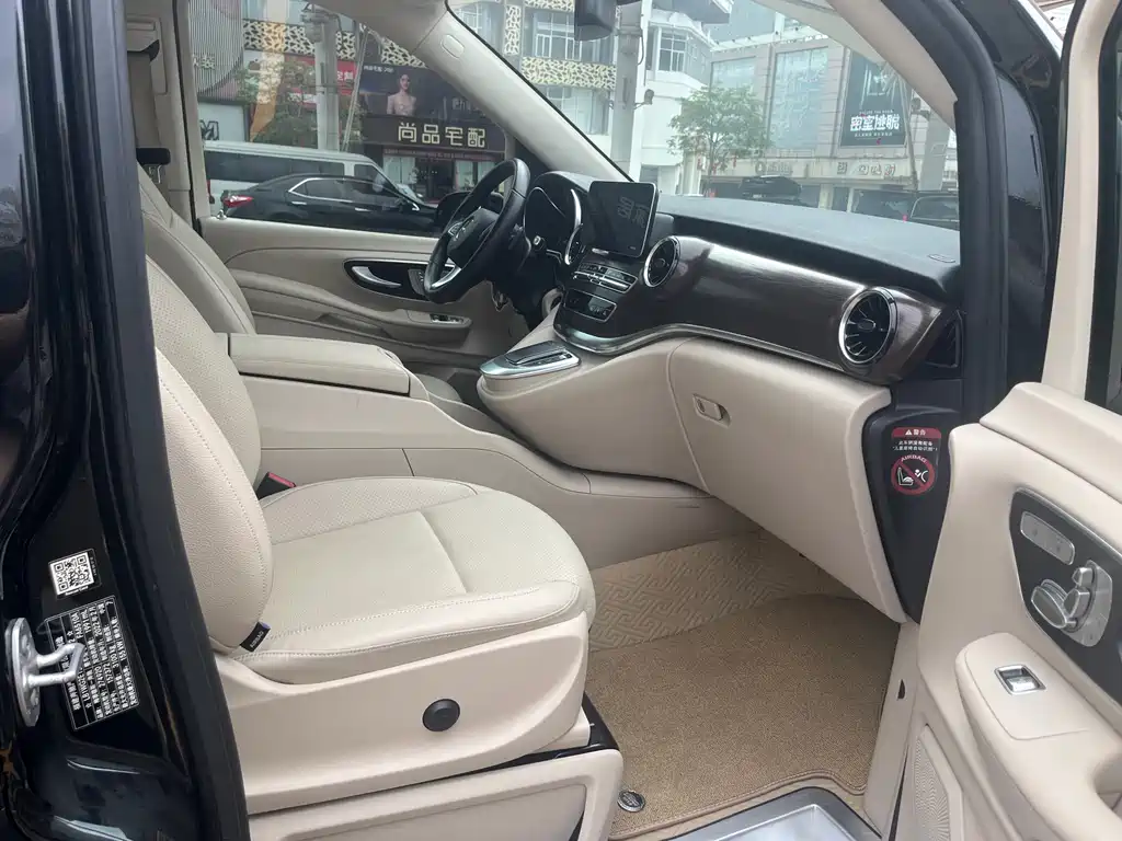 Mercedes-Benz V-Class 2022 V 260 Pilot Edition купить на сайте DeffCars