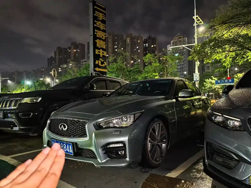 Infiniti Q50 2014 3.5L Hybrid flagship version купить на сайте DeffCars