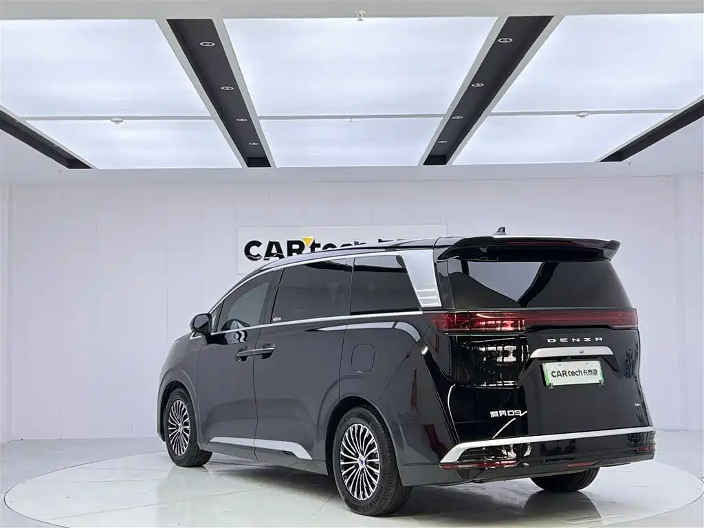 Denza D9 2024 DM-i 1050 Exclusive Type купить на сайте DeffCars