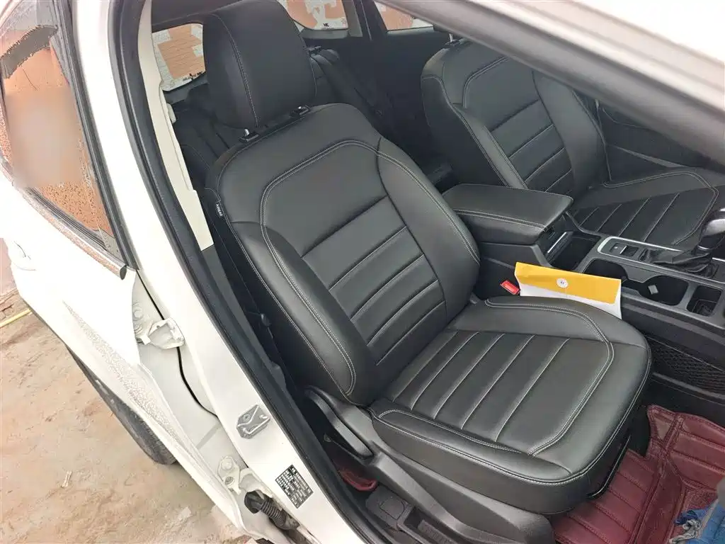 Escape 2019 EcoBoost 180 two-wheel drive platinum airfoil National VI купить на сайте DeffCars