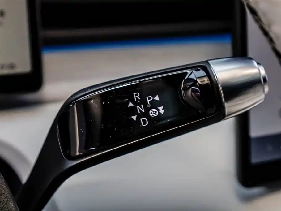 Xpeng X9 2024 640 four-wheel drive high performance Max купить на сайте DeffCars