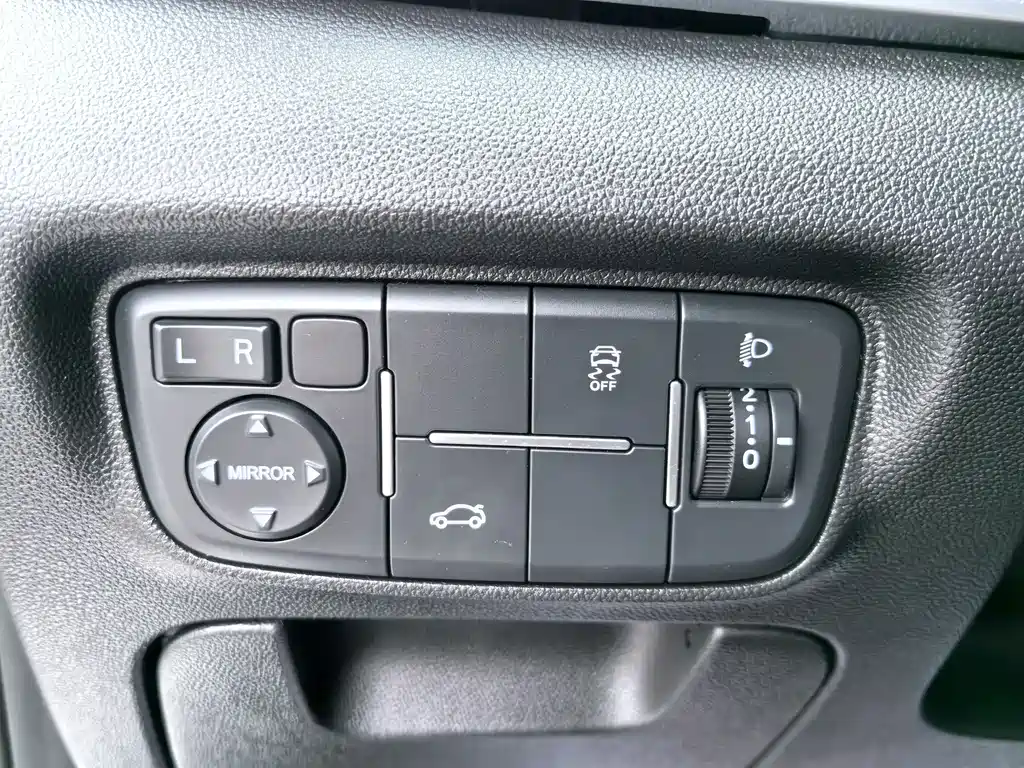 Eado 2019 1.6L GDI Manual Value Edition National VI купить на сайте DeffCars