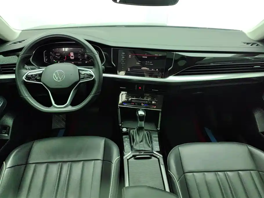 Passat 2023 facelift 330TSI Star Elite Edition купить на сайте DeffCars