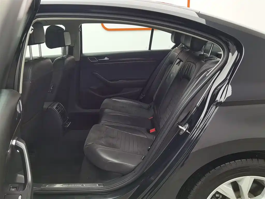 Magotan 2018 380TSI DSG luxury model купить на сайте DeffCars