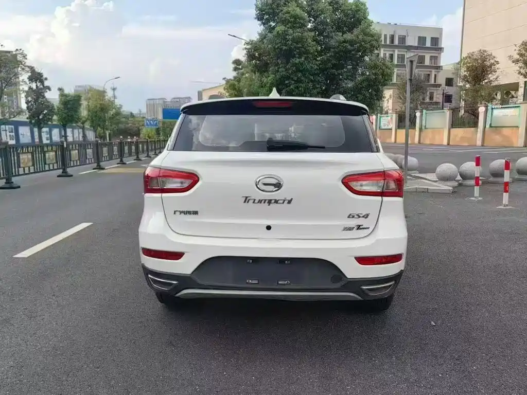 Trumpchi GS4 2017 200T G-DCT 2WD Elite Edition купить на сайте DeffCars