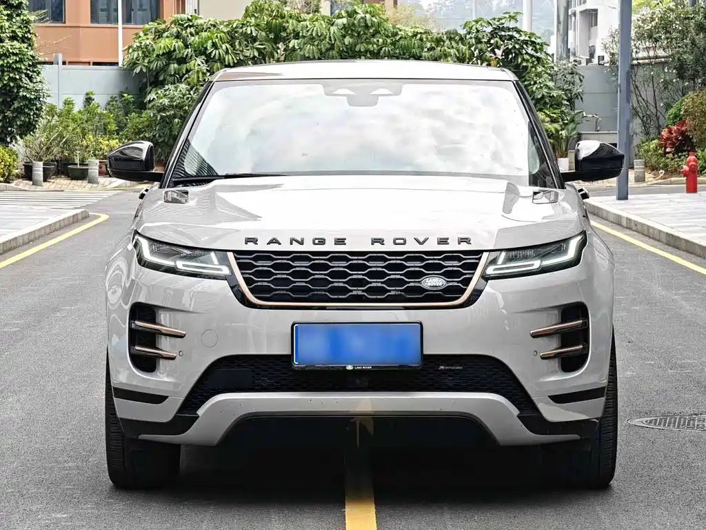 Range Rover Evoque 2023 Evoque L 249PS Corinthian Bronze Special Edition купить на сайте DeffCars