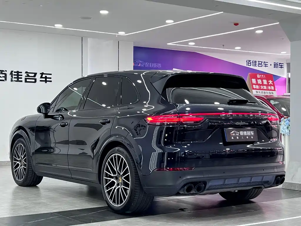 Cayenne 2023 Cayenne 3.0T Platinum Edition купить на сайте DeffCars