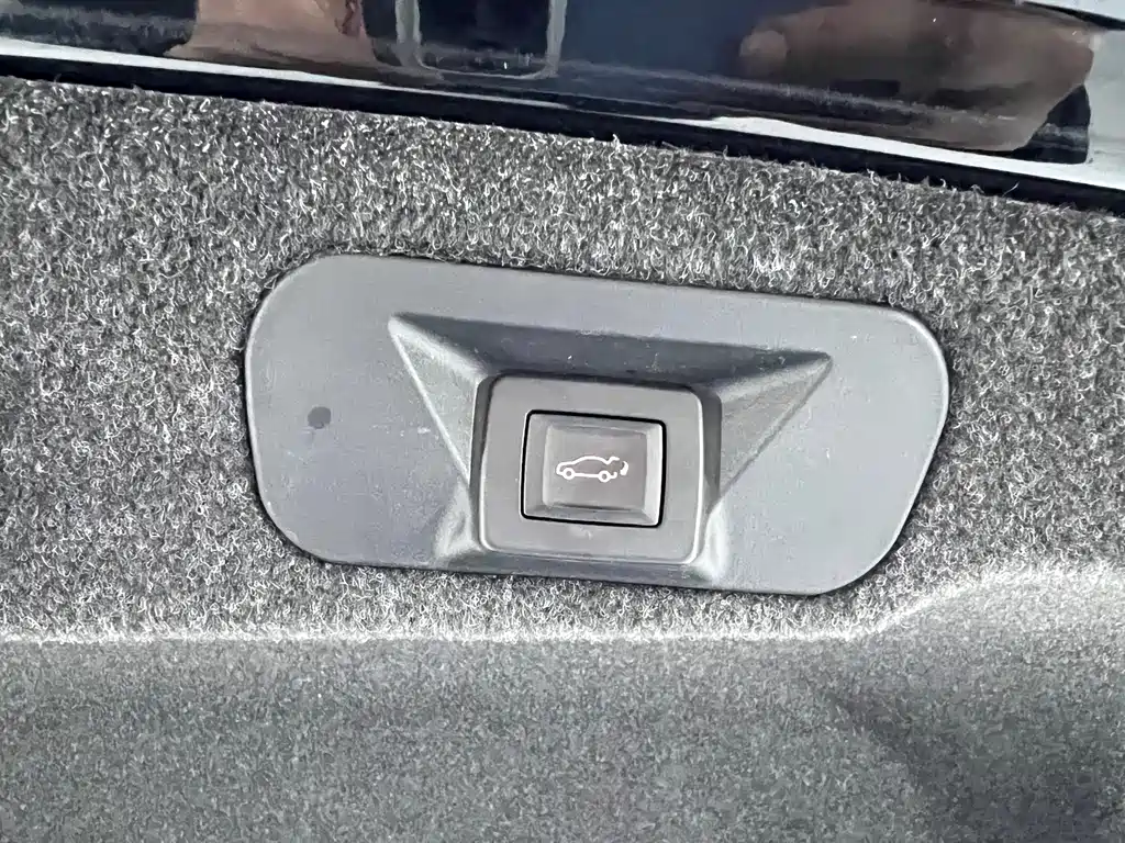 Cadillac CT6 2021 28T Elite купить на сайте DeffCars